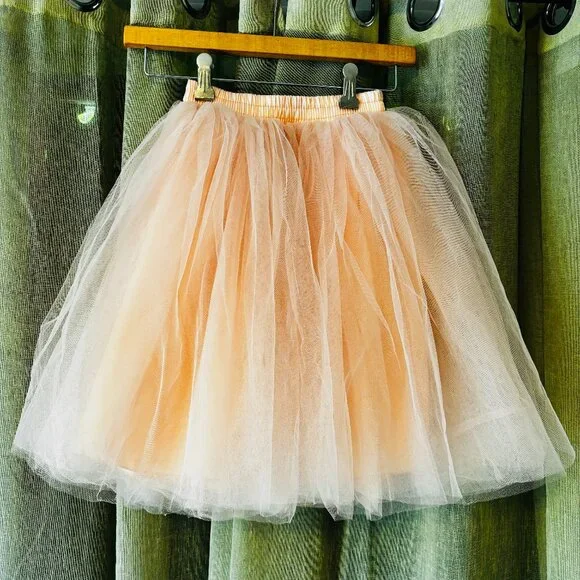 Pink Pretty Tulle Skirt - Small - Knee length or high waisted - Picture 1 of 3